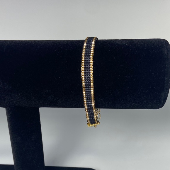 Black and Gold  loom-beaded bracelet Miyuki Delica Seed Beads - Picture 4 of 11